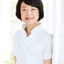 憧れの陶器肌に！　毛穴撲滅スキンケア