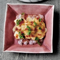 リンゴと白身魚のスイートチリソースがけ