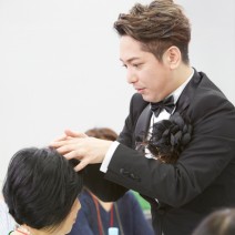 確かな技術＆効果と、心に響く美の格言に感動！ 美容研究家・樋口賢介さん発・ 『頭筋ストレッチ』が本当にスゴイんです！！