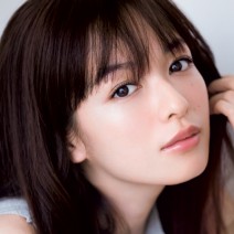 使わない人は損をする！？ハイライトを上手に使って肌のハリ感アップ