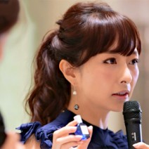 美容家・石井美保さんも始めている「瞳ケア」とは？〝Smile whiteye white scape night！〟潜入レポート
