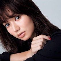 地味顔さんも華やかフェースに変身♪  AYA流・小顔術