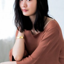 一重・奥二重さんにこそ、トレンドカラーのレンガ色が似合うんです！