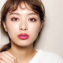 久保雄司さんおすすめプチプラコスメ！トレンドの”赤”アイテム