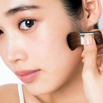 みんなの憧れ「小顔」が叶う♡ベースメイクアイテムランキング【2016ベストコスメ】