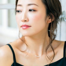 思わず目を奪われる神崎恵さんの揺れる後れ毛…実はきちんと目的があるんです！