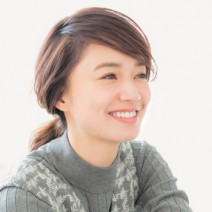 単純なひとつ結びも、前髪アレンジでこんなにオシャレ☆