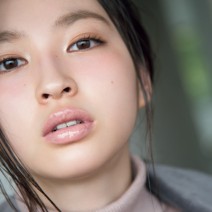 ベージュリップはこう使う！ たっぷり塗りでヌーディ＆上品なリップに