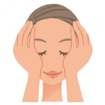 たるみ毛穴の進行をストップ！　普段のスキンケアに投入するべきプラスケア