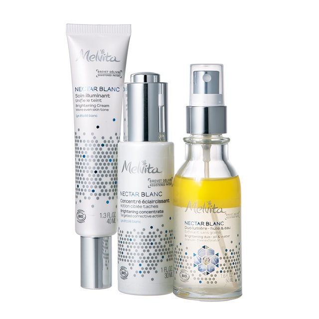 メルヴィータ｜ネクターブラン ウォーターオイル デュオ （右）