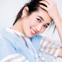 優しさと知性を引きだすラベンダーの下まぶたメイク
