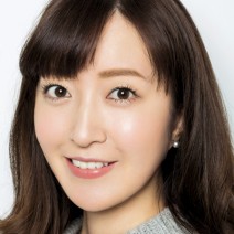 「薄眉さん」は、パウダー＆リキッド使いで幸福感ある美人顔に変身！