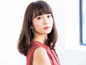 ぱっつん×気持ち短めカットで今っぽい下し前髪に