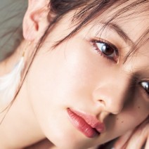 彫り深のデカ目にトライ！ニュアンスカラーマスカラを使った 「ボテ付け下まつげ」