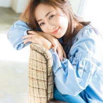 神崎恵さんもやっている！春の不調肌に 包容力ケア