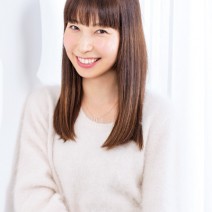 朝の５分で完了！顔のむくみを解消するセルフマッサージ