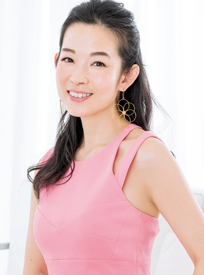 美容家・深澤亜季さんが伝授！春の粉吹き肌におすすめケア術