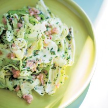 美肌効果も期待できる 旬の春キャベツはサラダで食べよう！