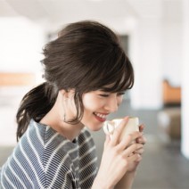フレームバレッタ×ローポニーで作る！こなれ感ヘアアレンジ～Medium編～