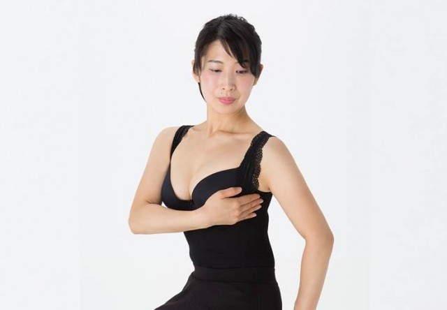 お風呂で美乳づくり