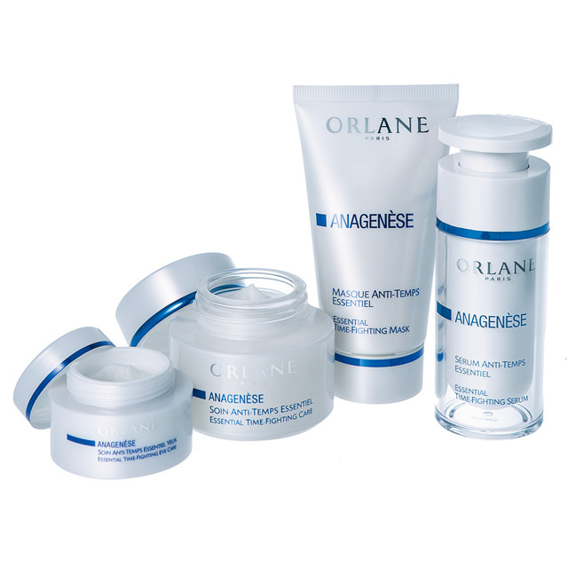 【オルラーヌ:オルラーヌ】アナジュネーズ エッセンシャル タイムファイティング アイケア(左)