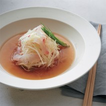 和風のだしドレッシングでさっぱりいただく！新じゃがとタイのサラダ