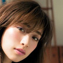 パステル系パープルラインで、ゆるっとおしゃれ顔に！