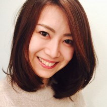 洗顔ブラシや導入美容器など、ツールを駆使して美肌をキープ！【すっぴん女子#18】