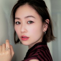 あっさり目にエッジを出す！ ブラックのリキッドアイラインは一重さんにおすすめ☆