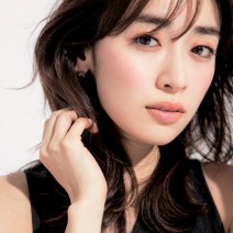 知的だけどほんのり色っぽい。今なりたいのは“大人キレイ”な人！