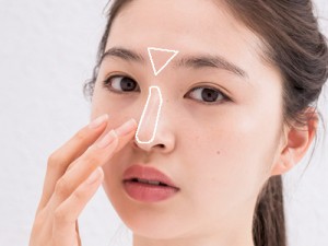 気になるTゾーン！ヨレないメイク術で直し知らず 