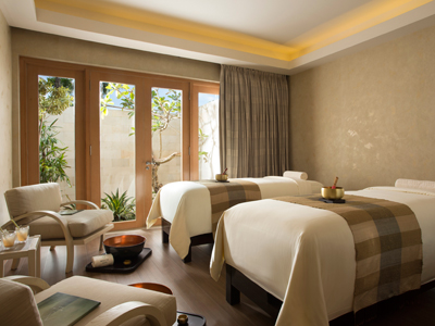 mulia-spa-treatment-room-1