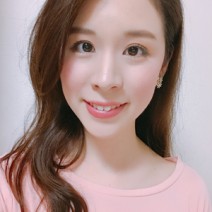 日本未発売のアイテムやこだわりの美容液で、自分に合ったスキンケアを確立【すっぴん女子#31】