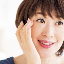 メイク前のちょっとしたひと手間で、未来の自分の目元が変わる！