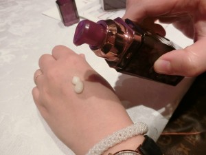 5,000円台！プチプラアンチエイジング美容液