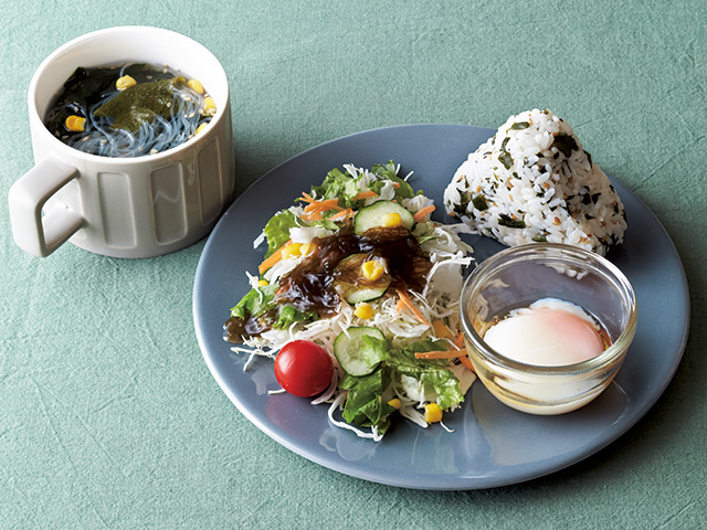 ダイエット中の晩御飯 どうする コンビニ食からスープまで簡単おすすめご飯レシピ 美的 Com