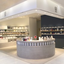 uka GINZA SIXでワントーン明るい手肌に♪【キレイを目指せ！#コスメカウンター巡り】