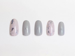 01_graycolornail