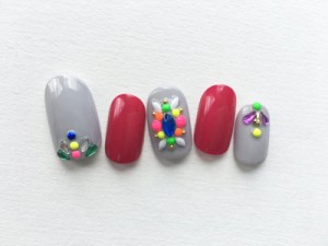 10_graycolornail