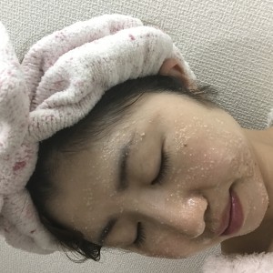 クレンジングで変わる顔の毛穴のブツブツ対策