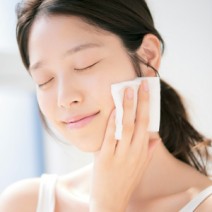 時間がなくてもOK！ メイクを落とさず寝てしまった時の朝のスキンケアはどうするべき？