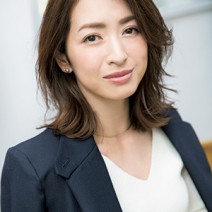 前髪カタログ｜おでこが狭い人必見！ クールに見える前髪なしスタイル