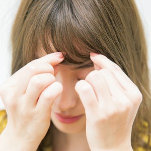 絶妙に計算された隙間や毛流れでさり気なくおでこ見せ