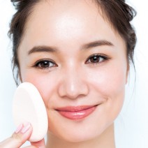スポンジ　ファンデ｜美肌を作るにはスポンジが決め手！おすすめスポンジやファンデーションのキレイな塗り方まとめ