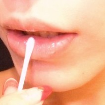 日焼けでゴワゴワになった唇を劇的に生き返らせる方法