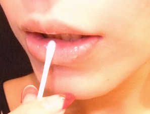 日焼けでゴワゴワになった唇を劇的に生き返らせる方法