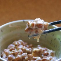 顔のたるみ・シワも解消！納豆のスゴすぎる「ネバネバ力」
