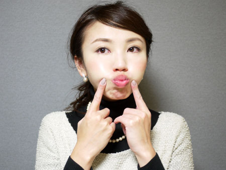 顔太りにサラバ！ほっぺの「ぽっちゃり肉」を落とす簡単裏ワザ