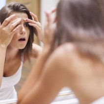 想像を絶する激臭！潰したらアウト…「恐怖のデキモノ」アテロームとは