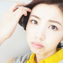 残念マユゲ代表！「左右で形が違う人」のNGな眉描き習慣3つ